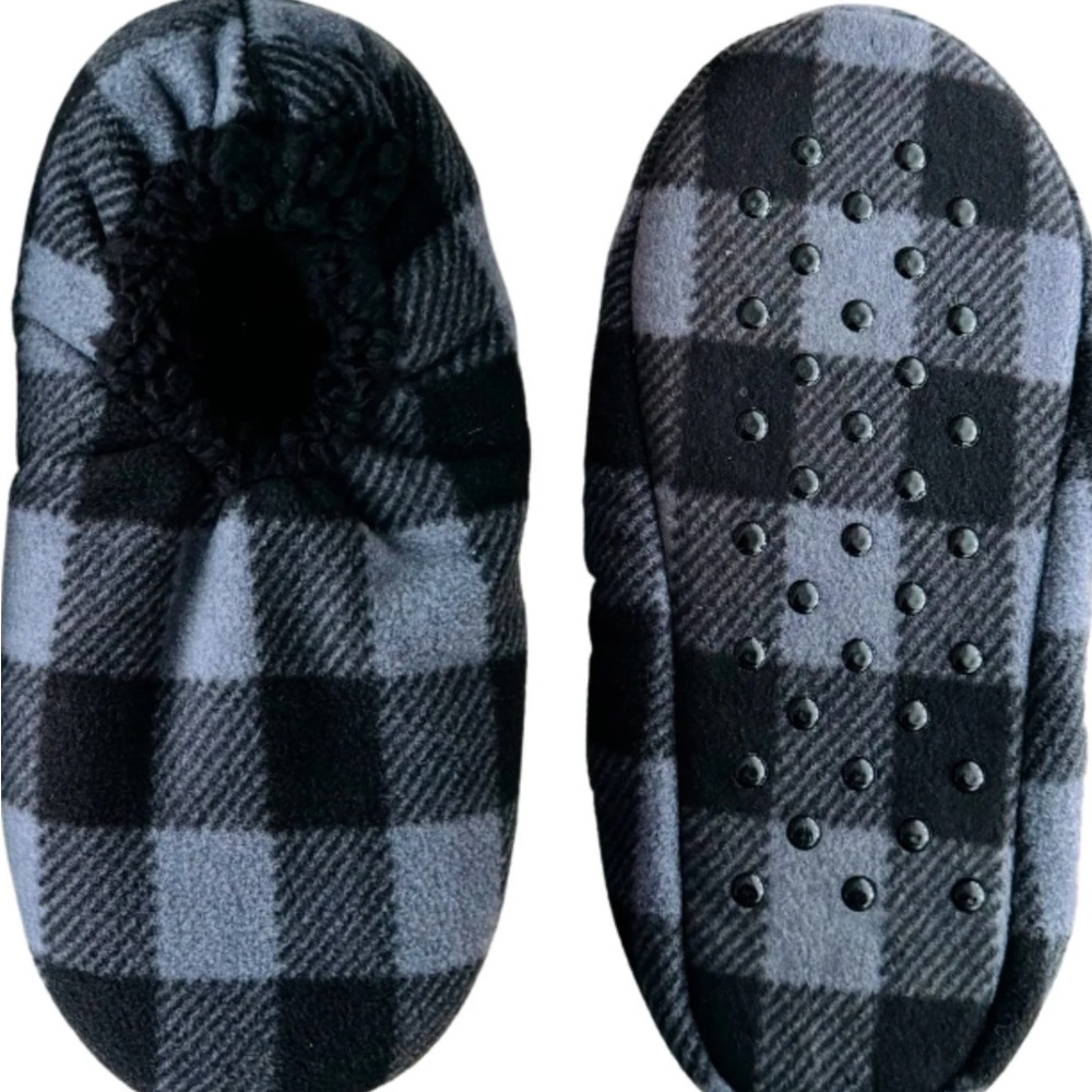 Men’s Checker Black and Gray Fuzzy Babba Slipper Socks
